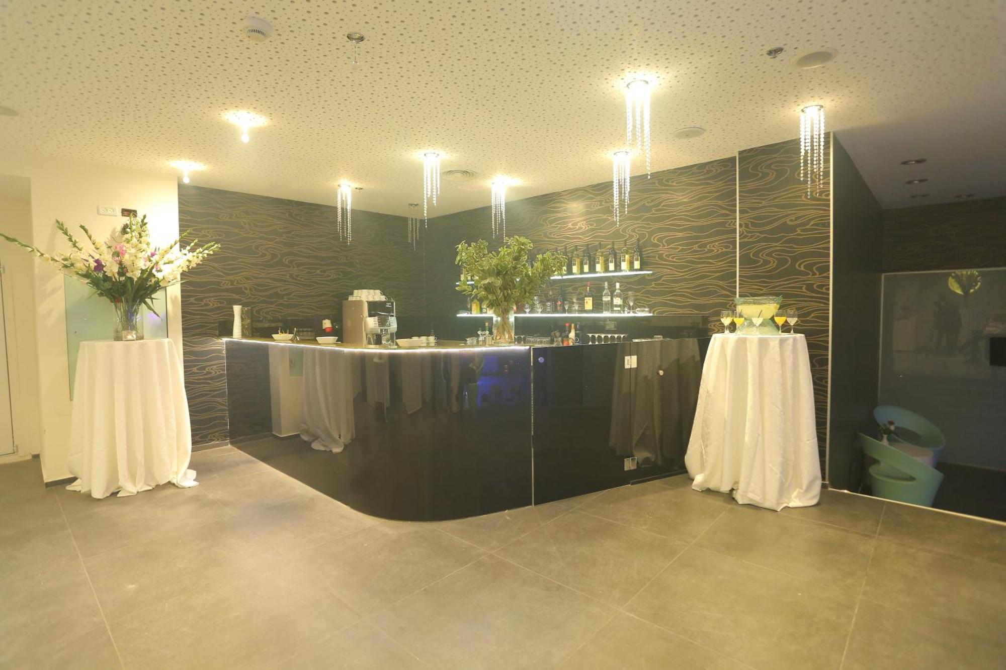 King Solomon Hotel Нетания Экстерьер фото