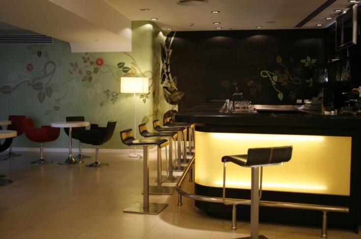 King Solomon Hotel Нетания Экстерьер фото