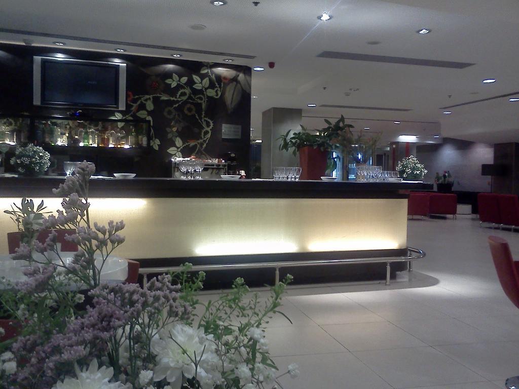 King Solomon Hotel Нетания Экстерьер фото